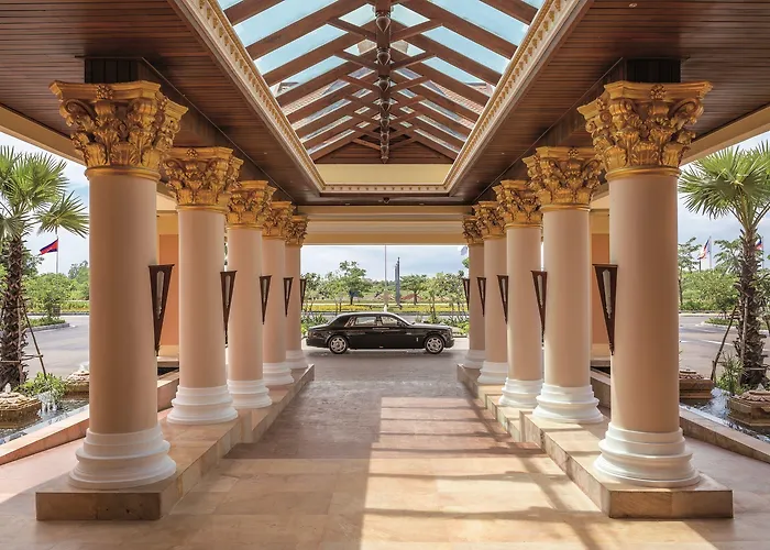 Sokha & Convention Center 5* Siem Reap
