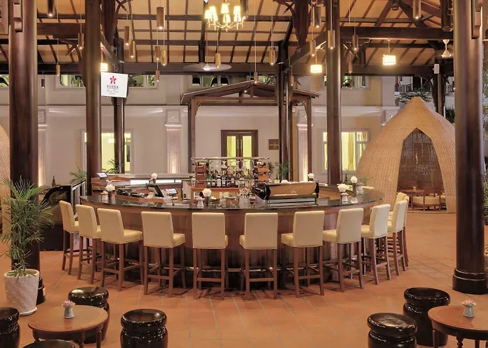 Sokha & Convention Center 5*